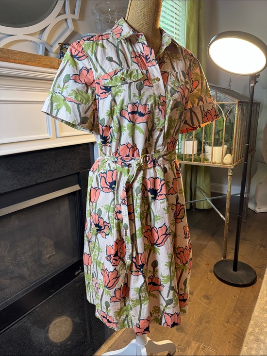 Tory Burch Dresses & Skirts - Tory Burch Poplin Shirtdress Pink Poppies size 14 belted